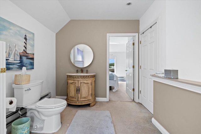 N26W30255 Maple AVENUE, Pewaukee, WI 53072