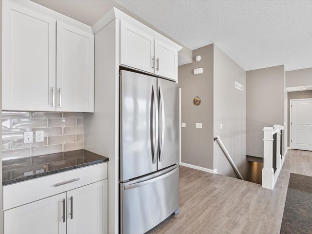 4732 Pheasant Creek Avenue, Davenport, IA 52807