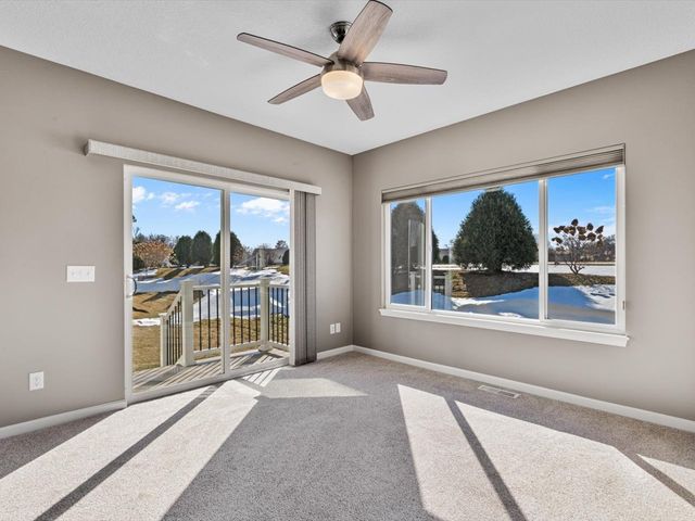 4732 Pheasant Creek Avenue, Davenport, IA 52807