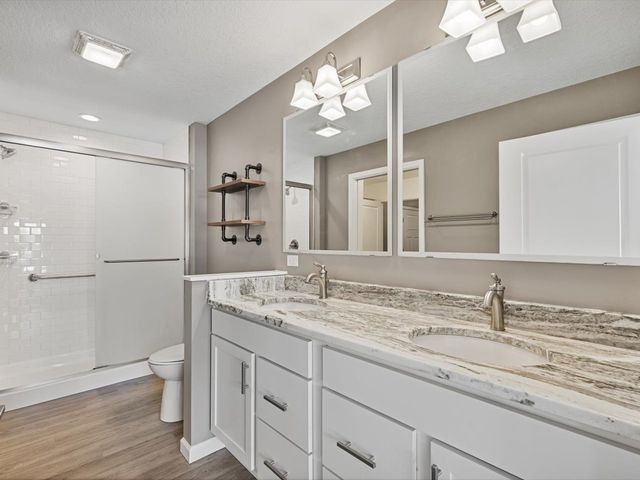 4732 Pheasant Creek Avenue, Davenport, IA 52807