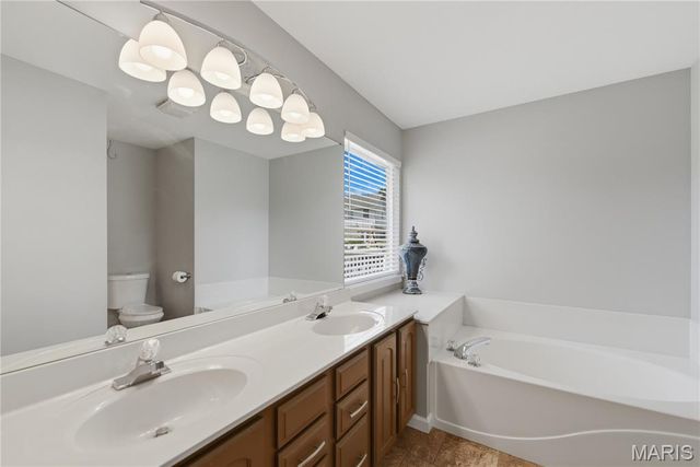 6 Feise Forest Court, O'fallon, MO 63368
