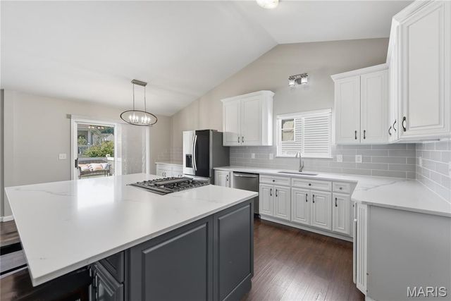 6 Feise Forest Court, O'fallon, MO 63368