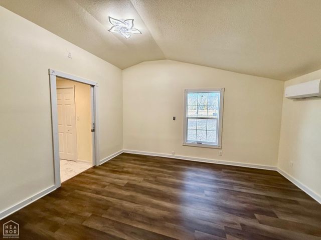 2187 Seagraves Road, Pocahontas, AR 72455