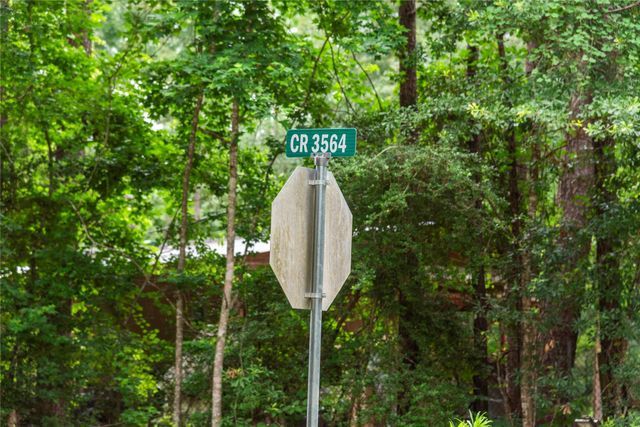 8 Cr 3564, New Caney, TX 77357