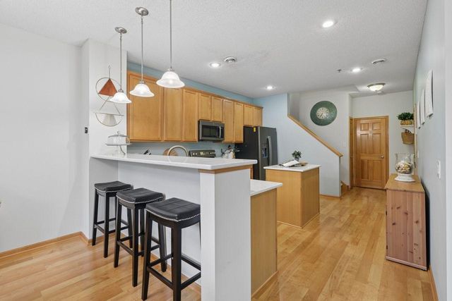 4583 Blaine Avenue 1504, Inver Grove Heights, MN 55076