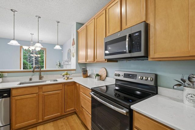 4583 Blaine Avenue 1504, Inver Grove Heights, MN 55076