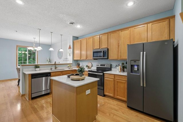 4583 Blaine Avenue 1504, Inver Grove Heights, MN 55076