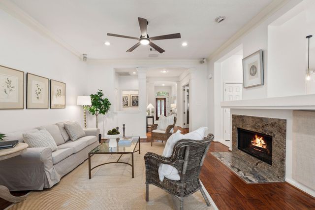 1214 Muirfield Place, Houston, TX 77055