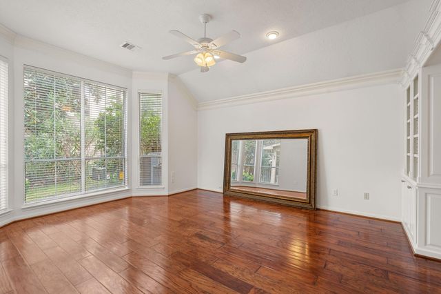 1214 Muirfield Place, Houston, TX 77055