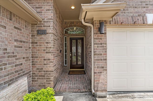 1214 Muirfield Place, Houston, TX 77055