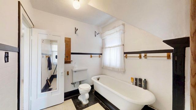 737 Cherry Street, Hammond, IN 46324