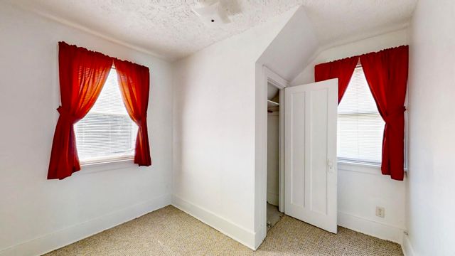 737 Cherry Street, Hammond, IN 46324