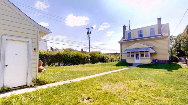 737 Cherry Street, Hammond, IN 46324
