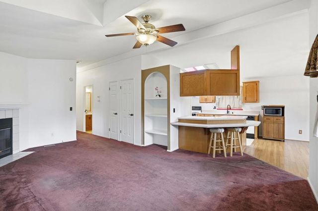 1220 Tasman Drive, Sunnyvale, CA 94089