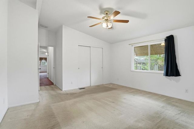 1220 Tasman Drive, Sunnyvale, CA 94089