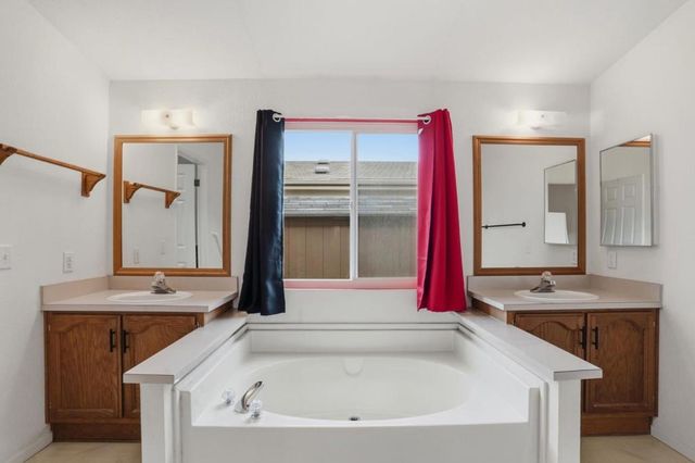 1220 Tasman Drive, Sunnyvale, CA 94089