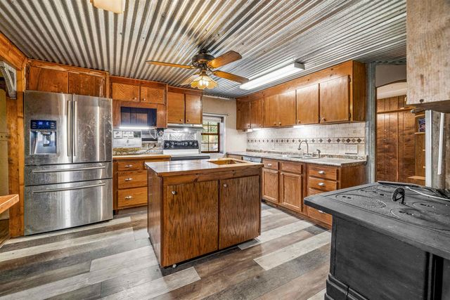 178 Cedar Crest, Longview, TX 75602