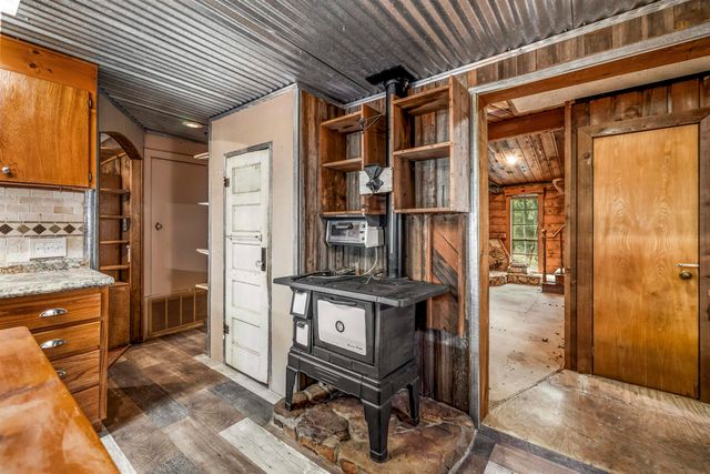 178 Cedar Crest, Longview, TX 75602