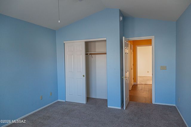 11146 N Desert Flower Drive, Tucson, AZ 85737