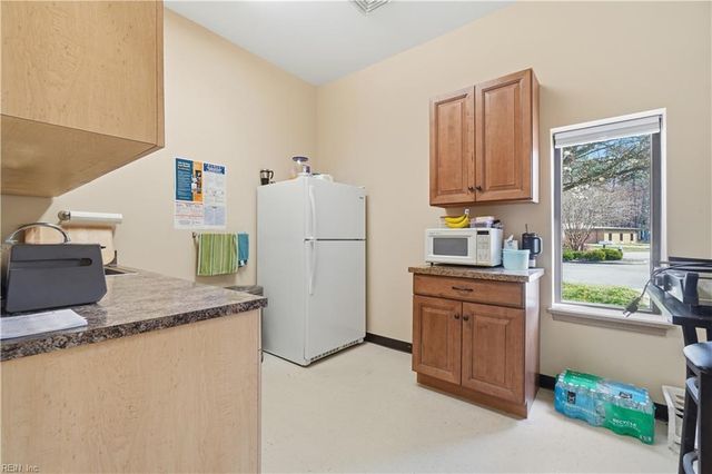 106 Industry DR, Yorktown, VA 23693