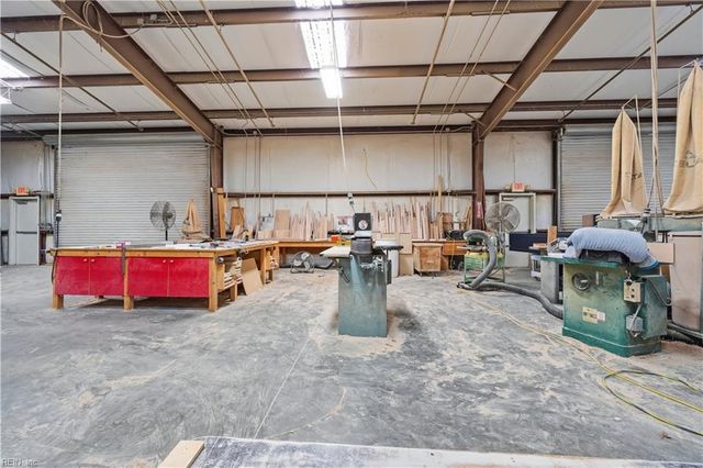 106 Industry DR, Yorktown, VA 23693