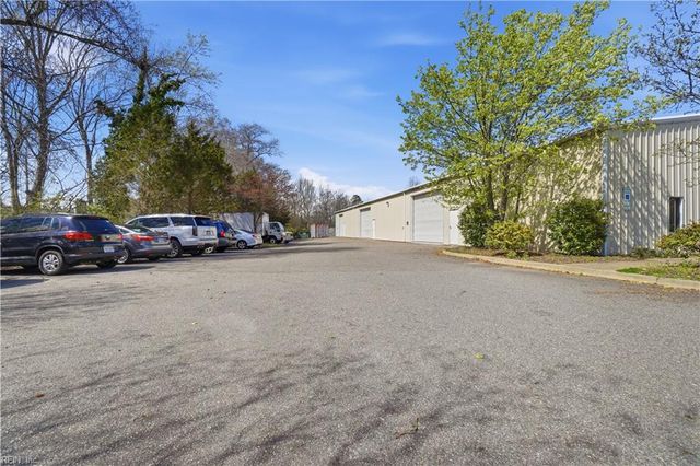 106 Industry DR, Yorktown, VA 23693