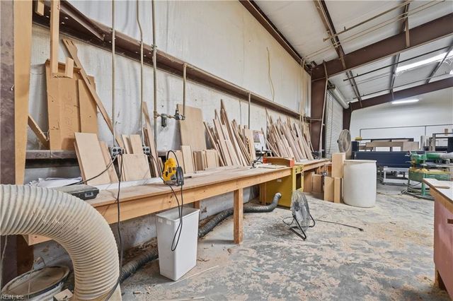 106 Industry DR, Yorktown, VA 23693