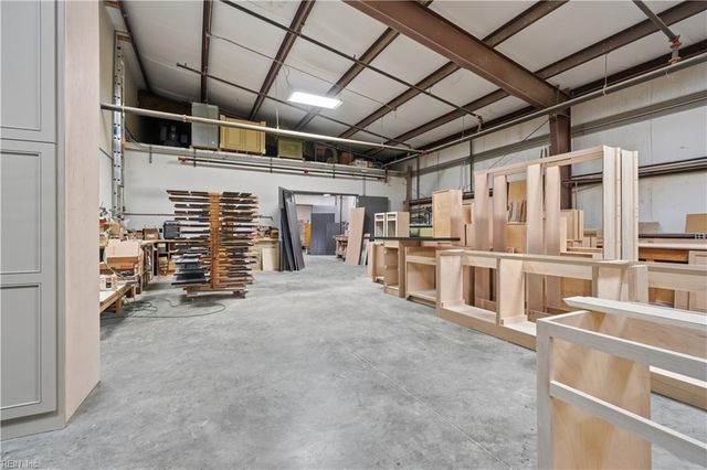 106 Industry DR, Yorktown, VA 23693