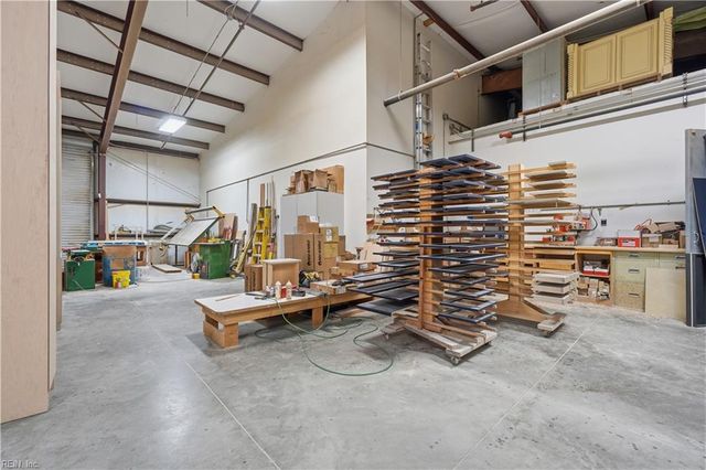 106 Industry DR, Yorktown, VA 23693