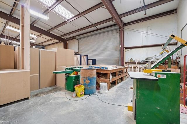 106 Industry DR, Yorktown, VA 23693