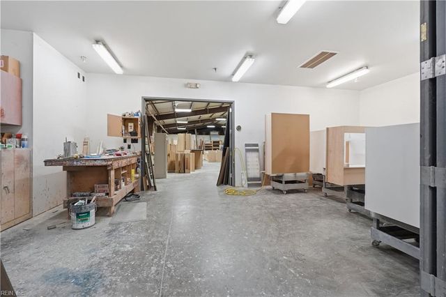 106 Industry DR, Yorktown, VA 23693