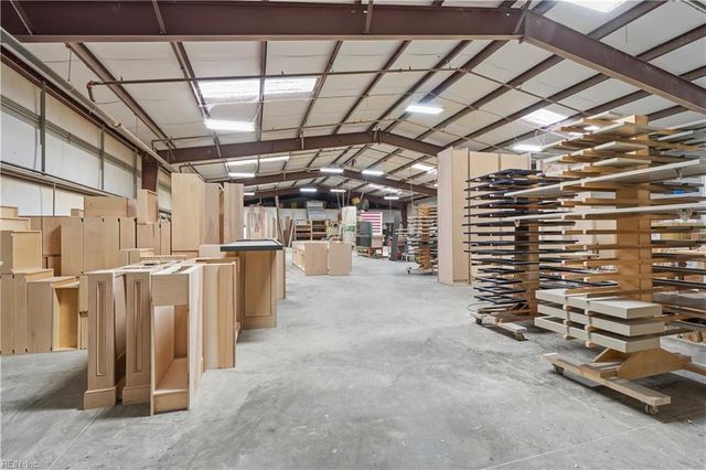 106 Industry DR, Yorktown, VA 23693