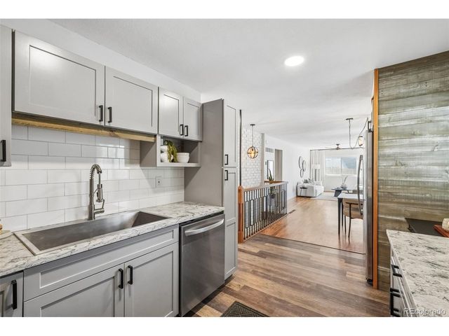 755 Bedivere Cir, Lafayette, CO 80026