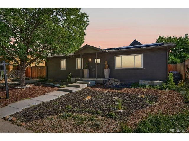 755 Bedivere Cir, Lafayette, CO 80026