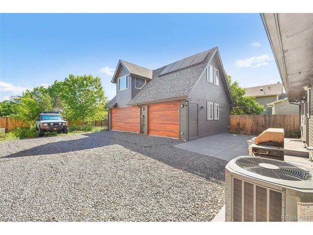 755 Bedivere Cir, Lafayette, CO 80026