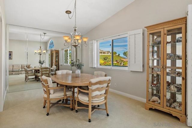 18018 Calle Estepona, San Diego, CA 92128