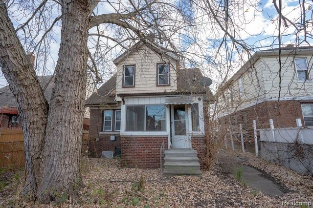 14827 Fairmount Drive, Detroit, MI 48205