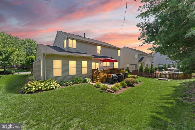 828 ANTHONY CT SE, Leesburg, VA 20175