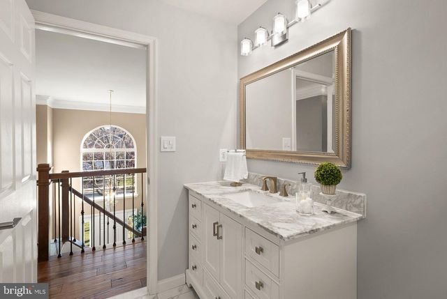 828 ANTHONY CT SE, Leesburg, VA 20175