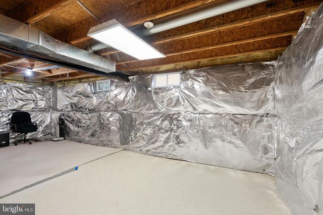 828 ANTHONY CT SE, Leesburg, VA 20175