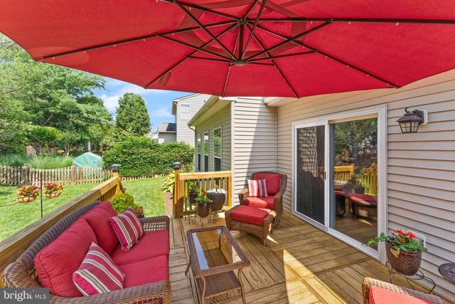 828 ANTHONY CT SE, Leesburg, VA 20175