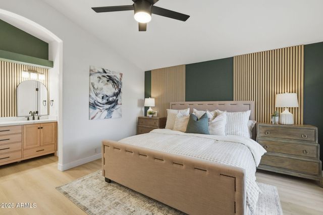 926 E HEARNE Way, Gilbert, AZ 85234