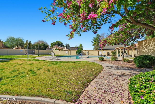 926 E HEARNE Way, Gilbert, AZ 85234