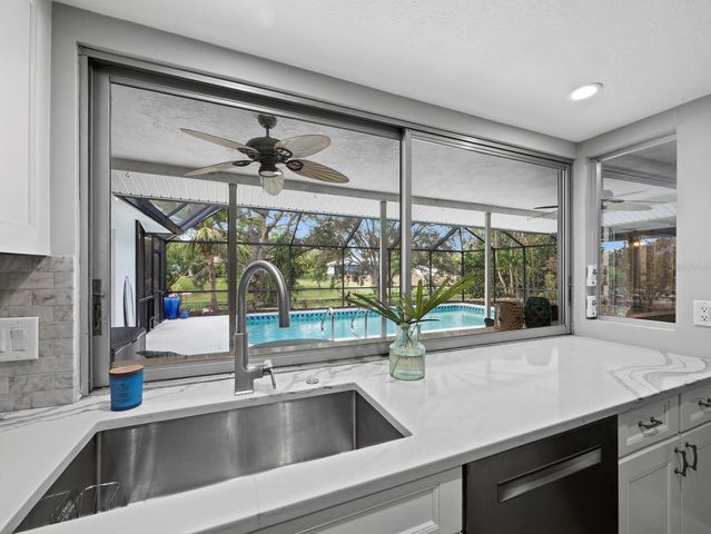 2426 RIVER RIDGE DRIVE, Sarasota, FL 34239