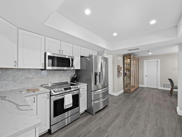 2426 RIVER RIDGE DRIVE, Sarasota, FL 34239