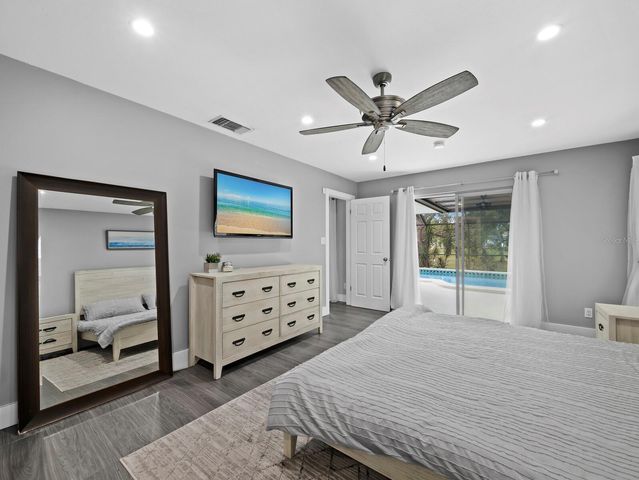 2426 RIVER RIDGE DRIVE, Sarasota, FL 34239