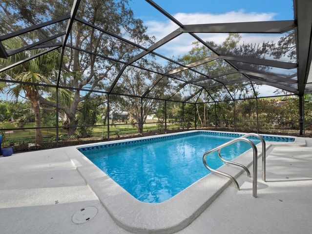 2426 RIVER RIDGE DRIVE, Sarasota, FL 34239