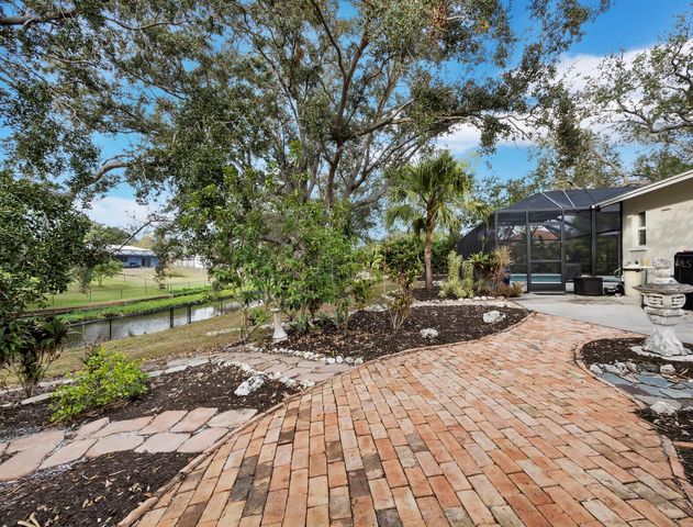 2426 RIVER RIDGE DRIVE, Sarasota, FL 34239