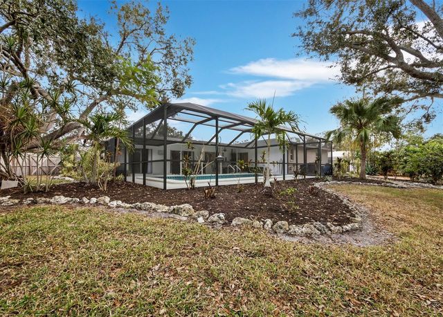 2426 RIVER RIDGE DRIVE, Sarasota, FL 34239