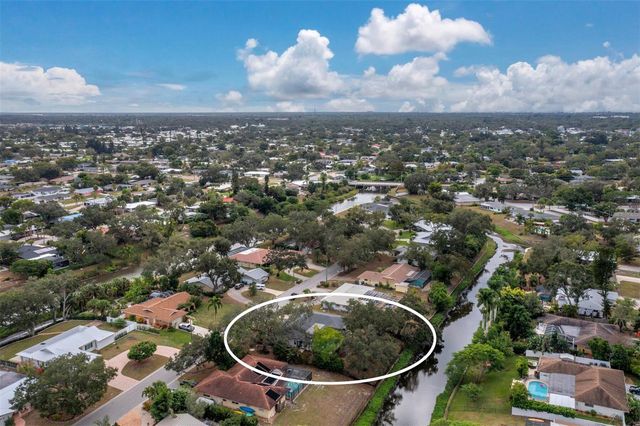 2426 RIVER RIDGE DRIVE, Sarasota, FL 34239